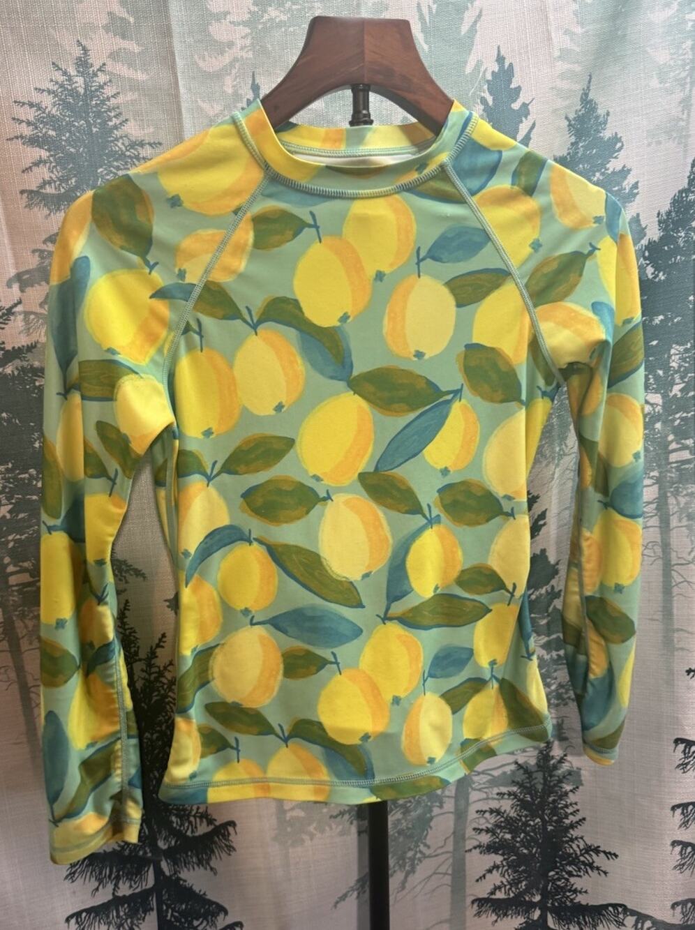Tea Collection Long Sleeve Rash Guard Swim Top Lemon Green Kid’s Size 1 UPF 50